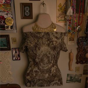 Y2K Snake Print Mesh T-Shirt Blouse Women's Medium/Large Tan Brown Off Shoulder